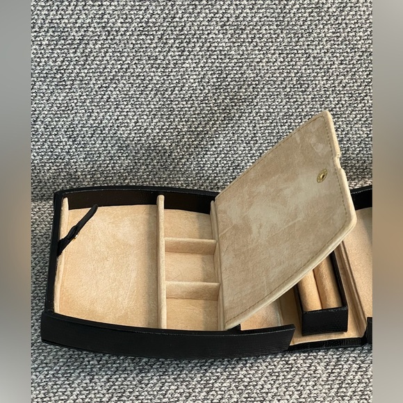 Black Pebbled  Travel Jewelry Case Mirror, Hard Outer Snap Case Gold Closure - Picture 12 of 16